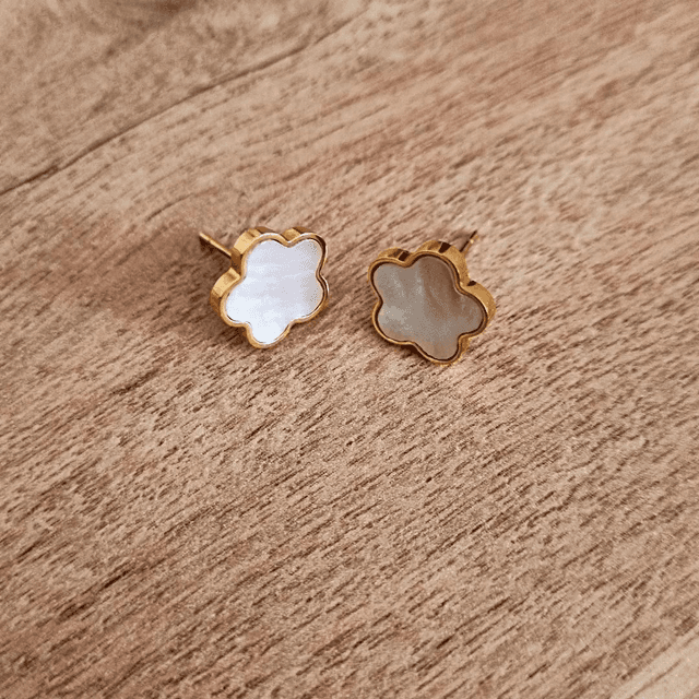 Boucles d&#039;oreille LOIS
